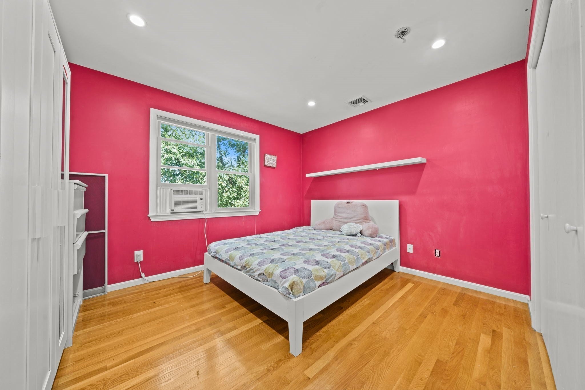 18 Surrey Road, Winchester, MA, 18 Surrey Road, Winchester, MA Photo #28