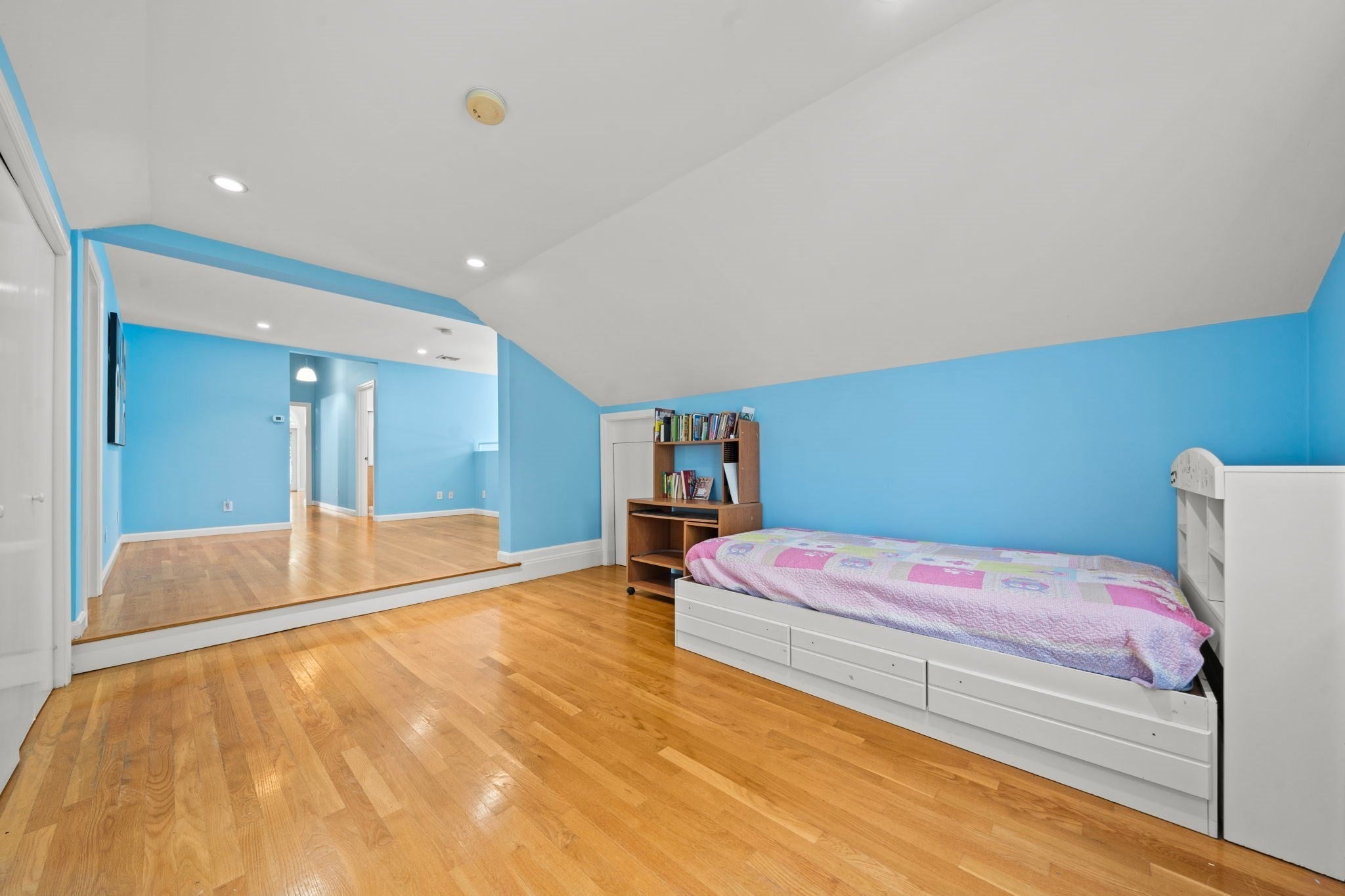 18 Surrey Road, Winchester, MA, 18 Surrey Road, Winchester, MA Photo #25
