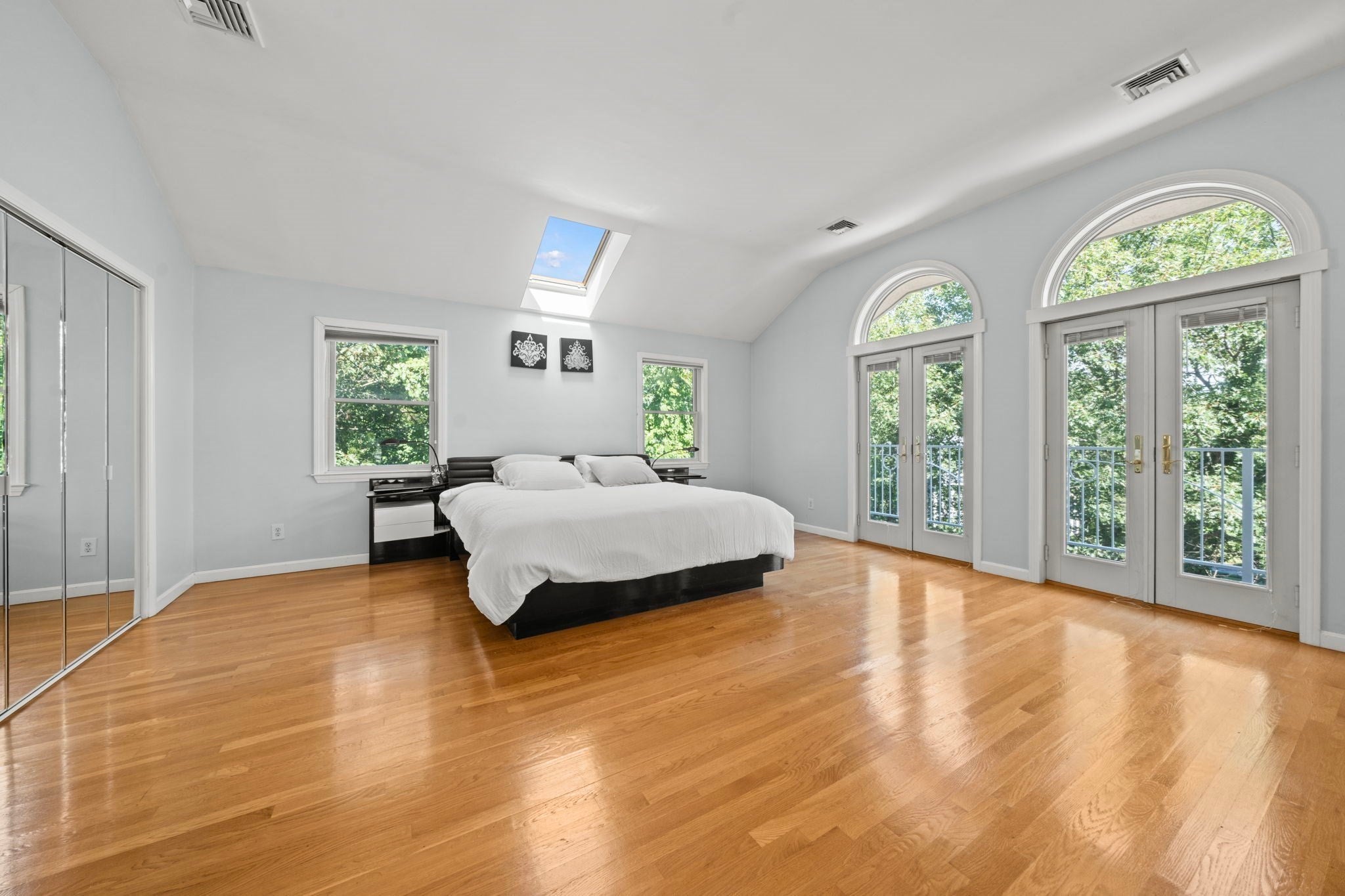 18 Surrey Road, Winchester, MA, 18 Surrey Road, Winchester, MA Photo #16