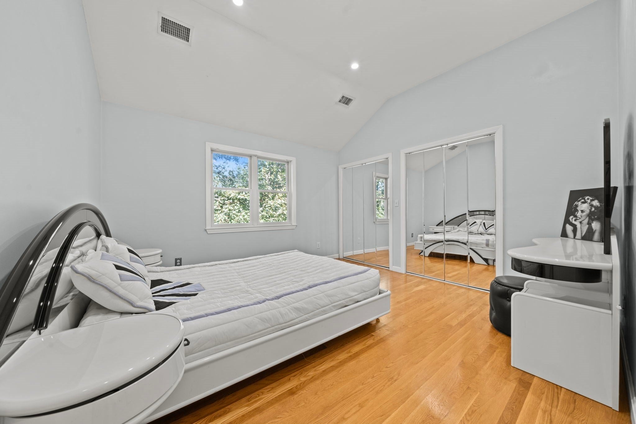 18 Surrey Road, Winchester, MA, 18 Surrey Road, Winchester, MA Photo #21