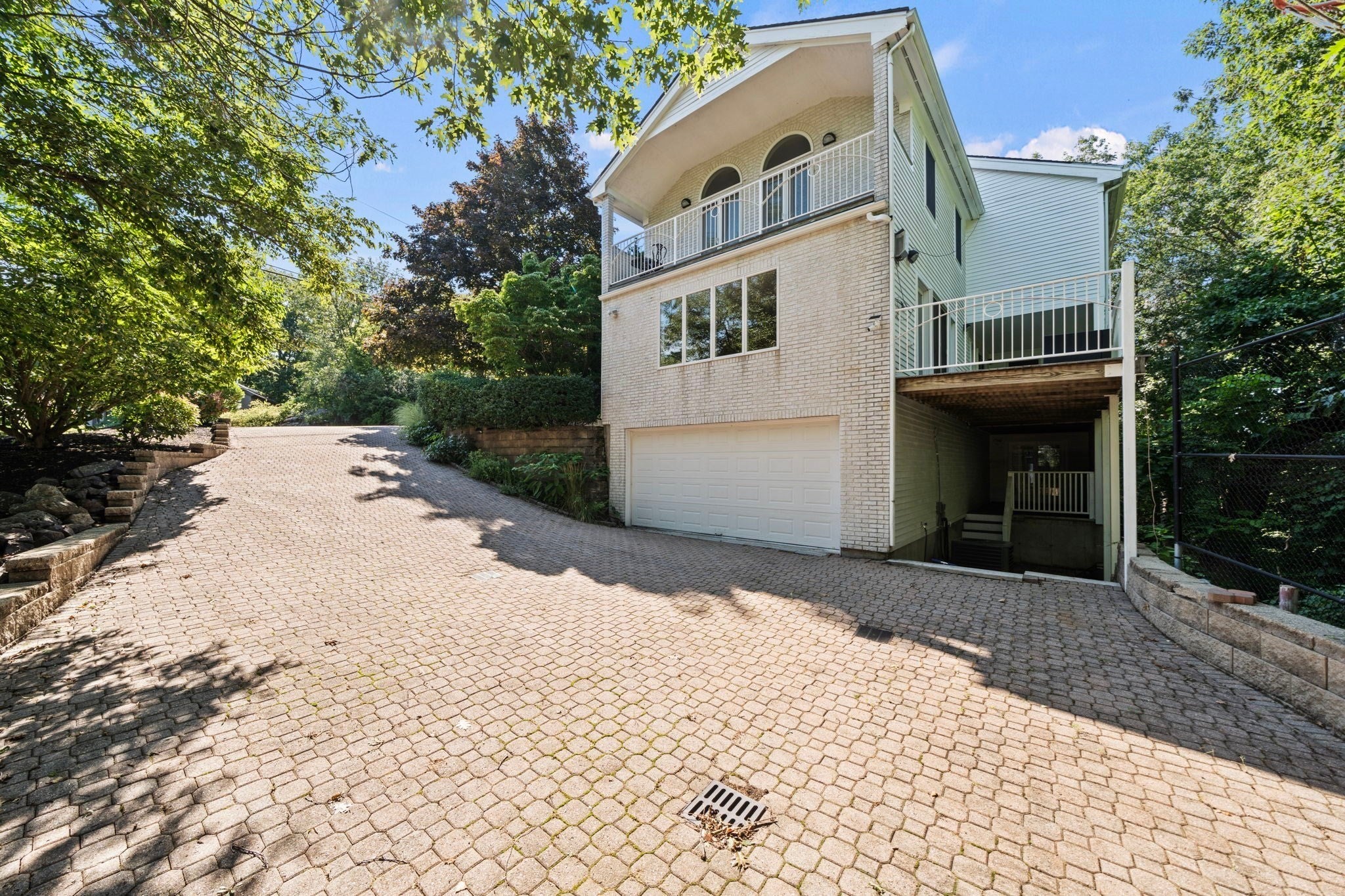 18 Surrey Road, Winchester, MA, 18 Surrey Road, Winchester, MA Photo #32