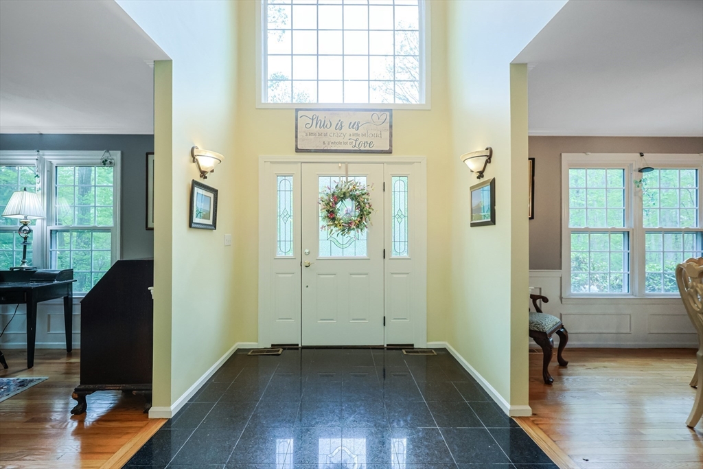 8 Rock Road