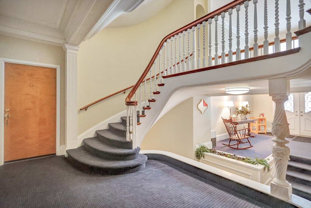 1401 Great Pond Rd 6