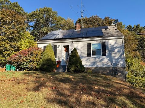 19 Mt Carmel St Fitchburg MA 01420