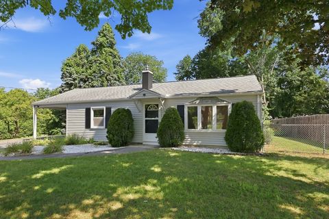 Photo of 60 Keddy Street, Springfield, MA 01109 (MLS # 73544361)
