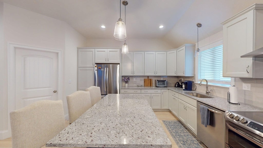 16 Wedge Drive, Lakeville, MA, 16 Wedge Drive, Lakeville, MA Photo #7