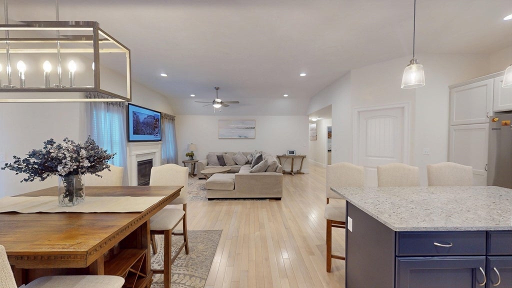 16 Wedge Drive, Lakeville, MA, 16 Wedge Drive, Lakeville, MA Photo #5