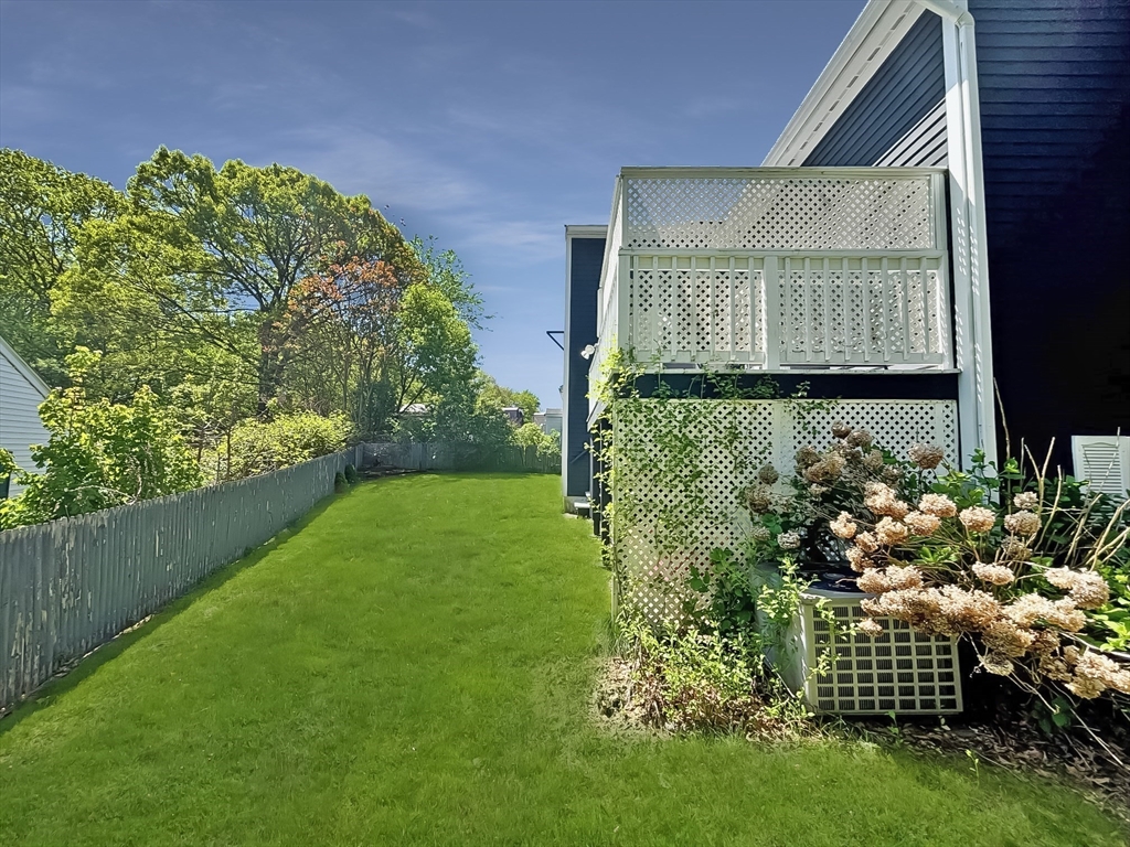 27 Inverness Ave