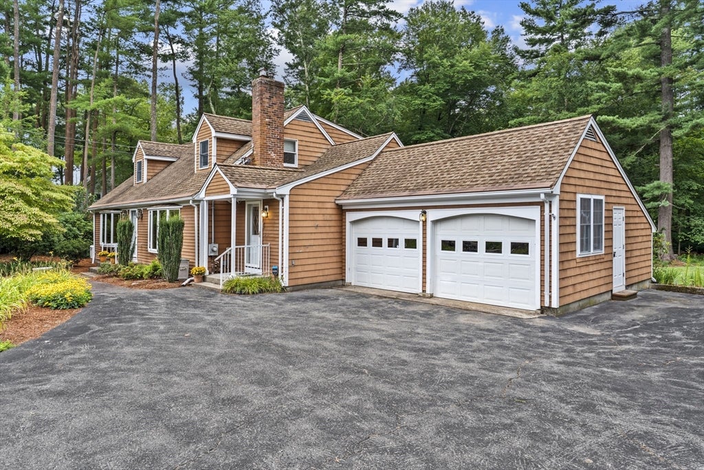 730 Lindsey St, Attleboro, MA Photo #2