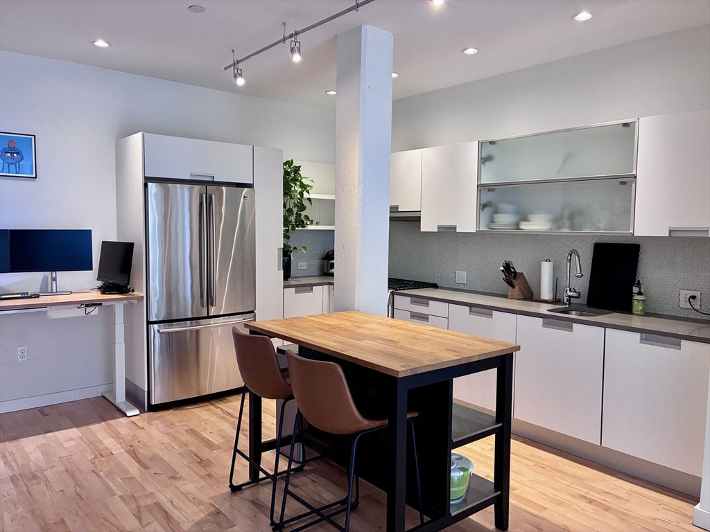 346-354 Congress St 311