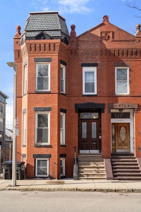 564 E 5th St Boston MA 02127