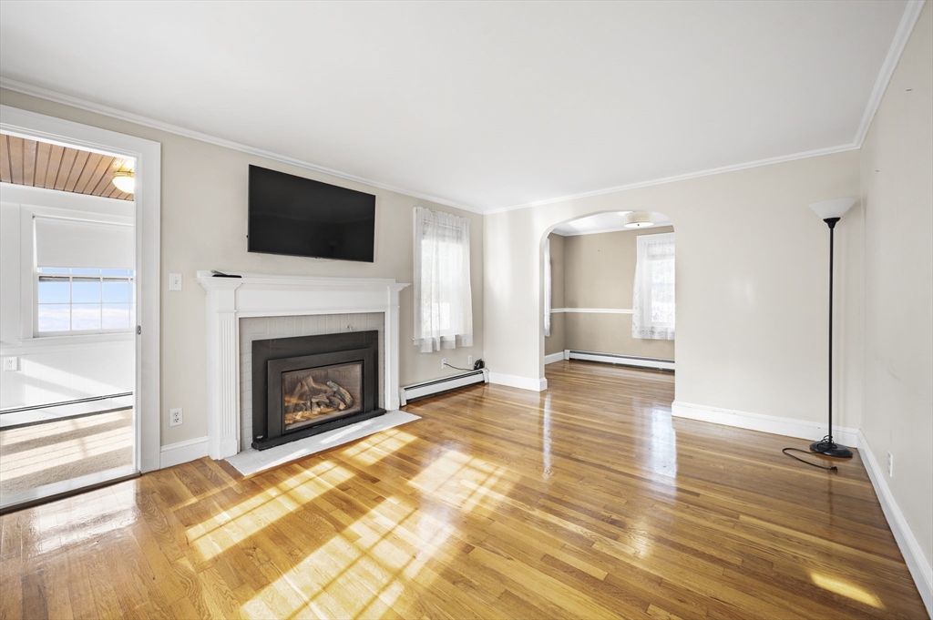 53 Parkside Ave