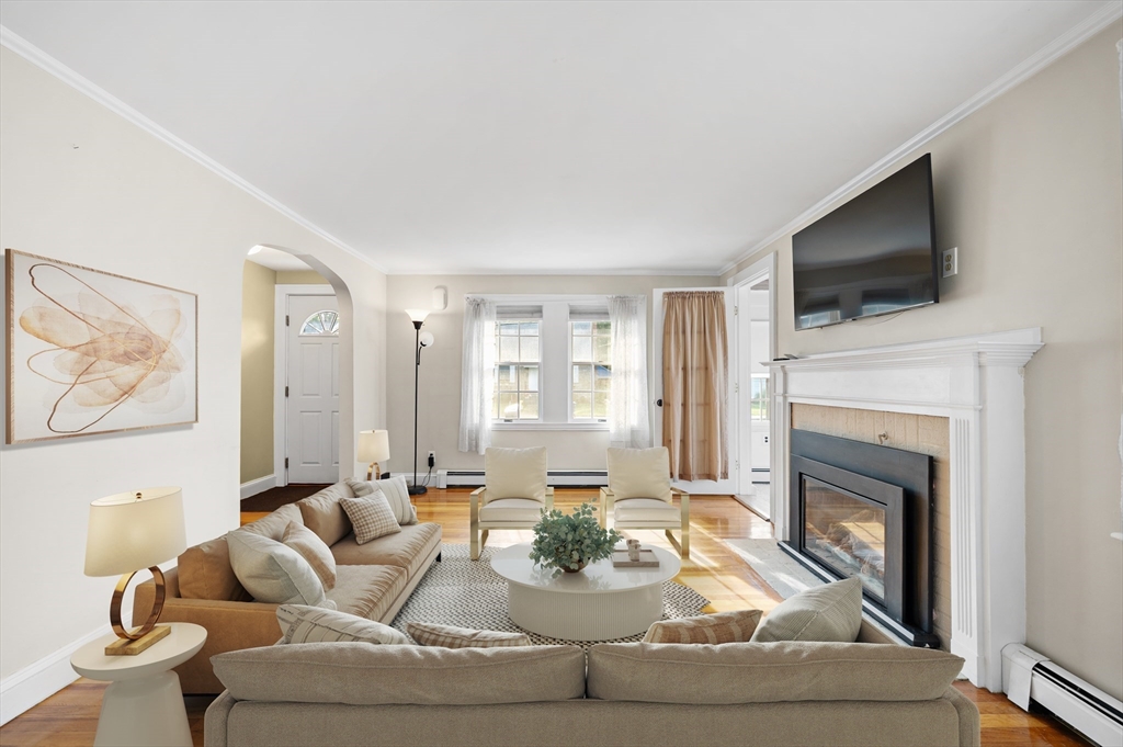 53 Parkside Ave