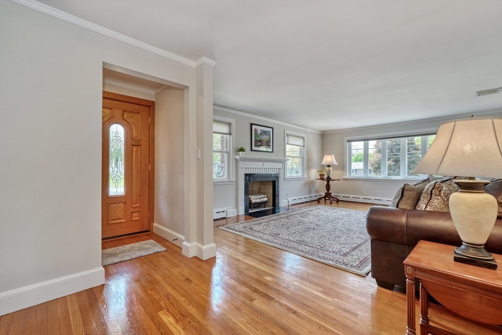 77 Norton Drive