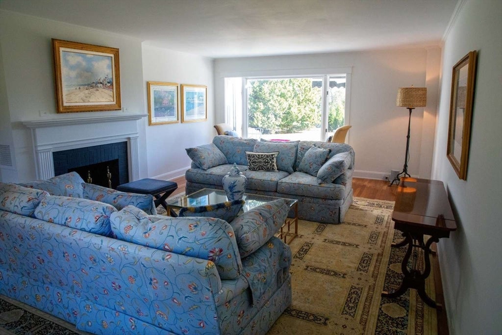 512 River Road