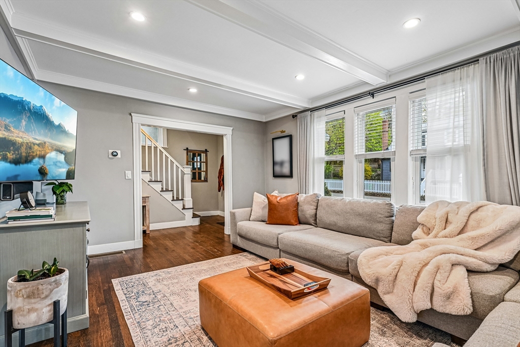 24 Fellsview Ave