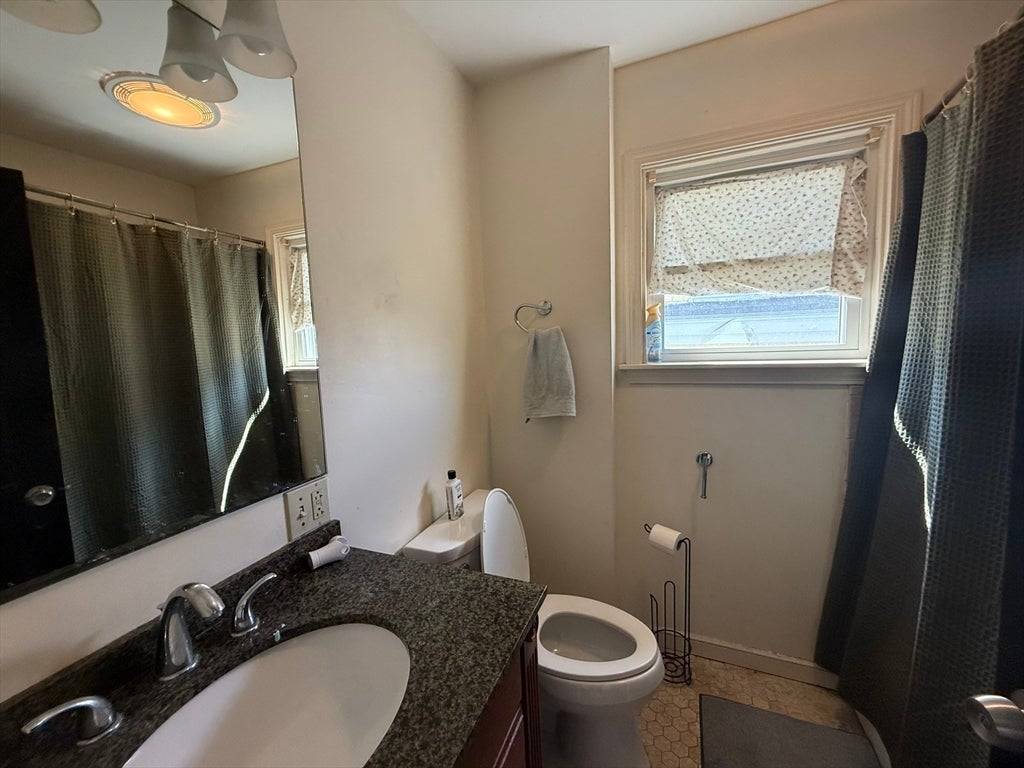 4 Barstow St, Boston, MA Photo #10