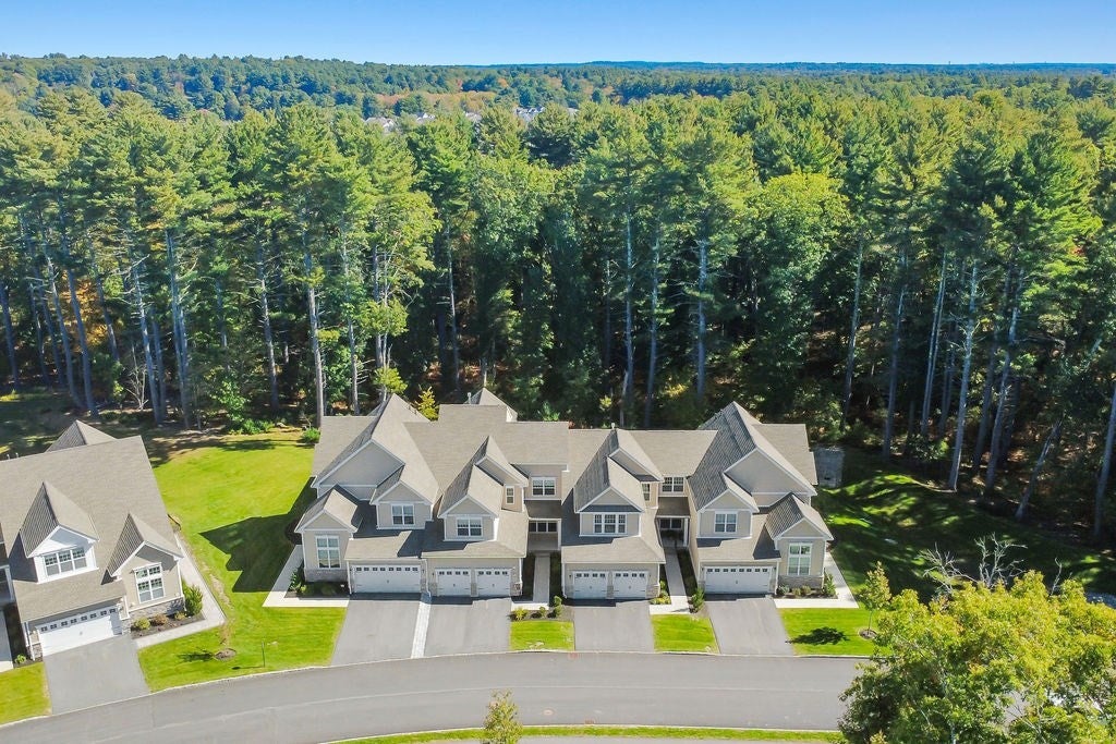 12 Plimpton Farm Rd #12, Millis, MA, 12 Plimpton Farm Rd #12, Millis, MA Photo #2