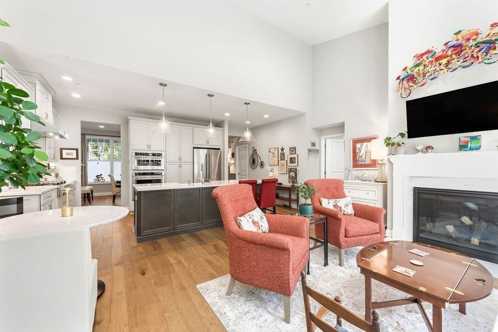 12 Plimpton Farm Rd #12, Millis, MA, 12 Plimpton Farm Rd #12, Millis, MA Photo #10
