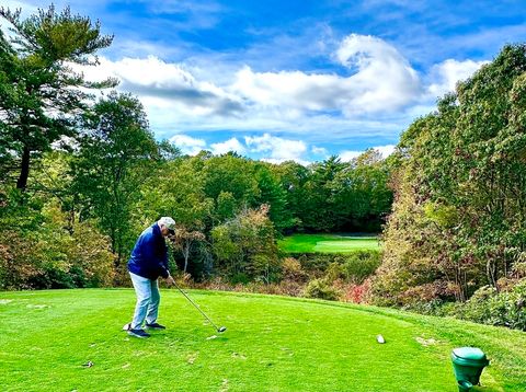 4 North Ridge Rd 431 Mashpee MA 02649