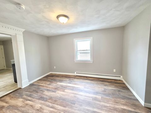 Photo of 41 Benefit St #2, Pawtucket, RI 02861 (MLS # 73486875)