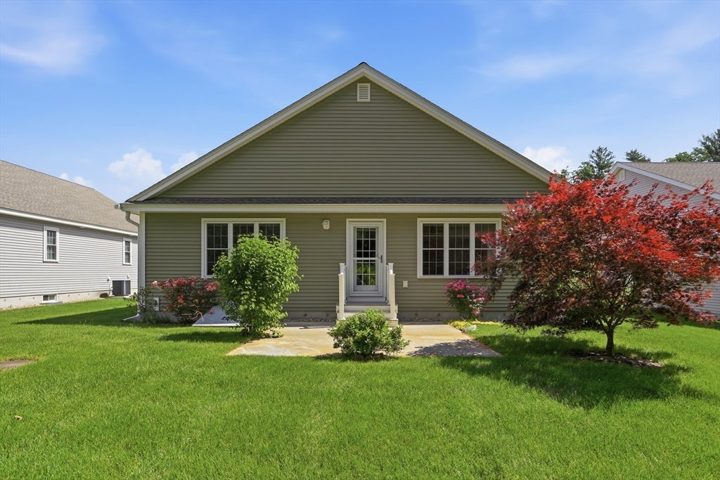 6 Bluebird Way 6
