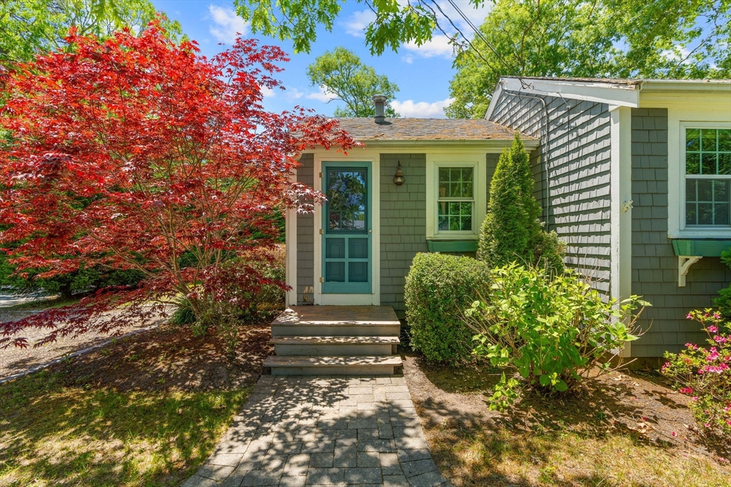 157 Wading Place Rd