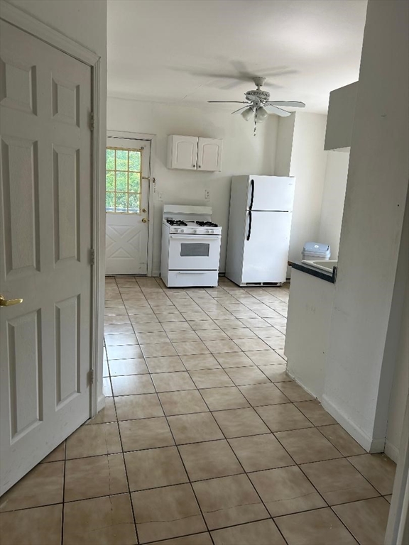 Chicopee, Massachusetts 01020, United States, 1 Bedroom Bedrooms, ,1 BathroomBathrooms,Residential,Active,144026