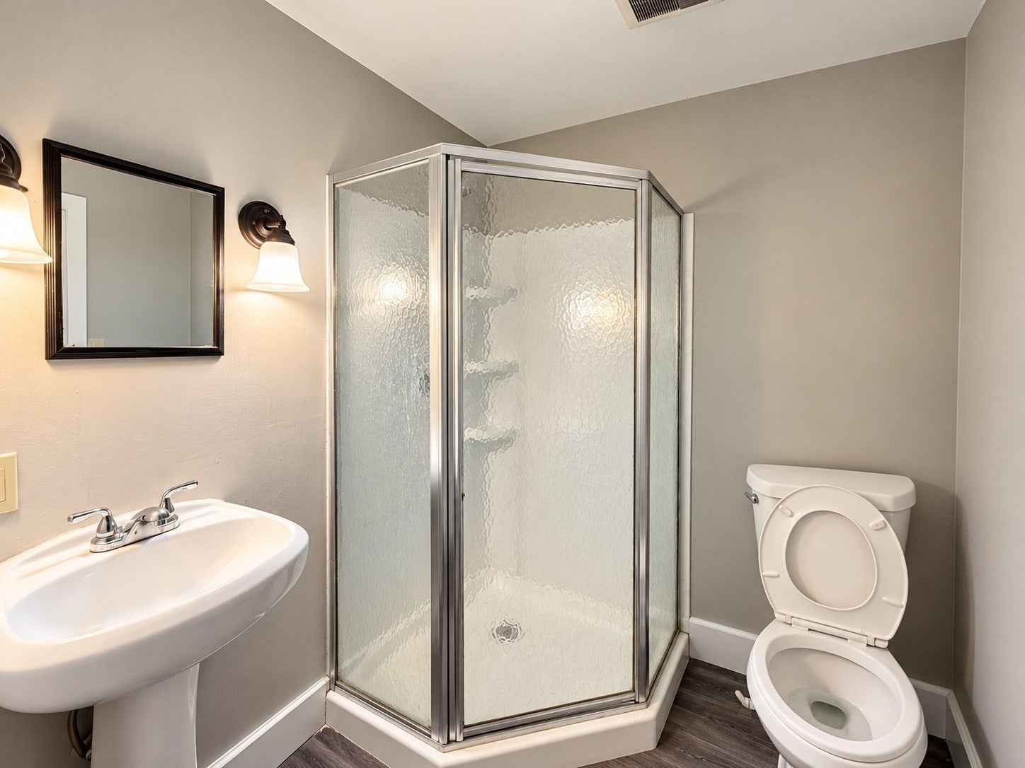 39 Sycamore St, New Bedford, MA, 39 Sycamore St, New Bedford, MA Photo #7
