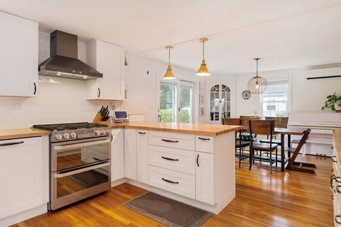 19 Trenton Street Melrose MA 02176