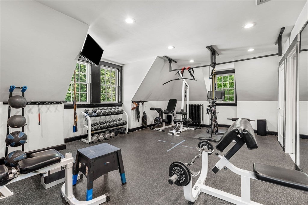 372 Warren St, Brookline, MA, 372 Warren St, Brookline, MA Photo #33