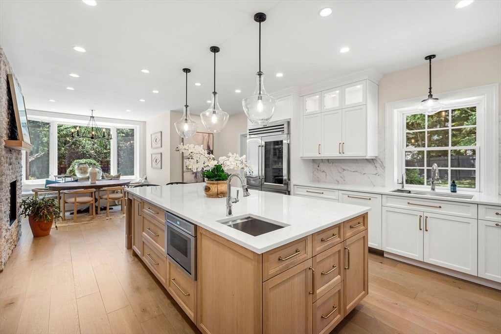 372 Warren St, Brookline, MA, 372 Warren St, Brookline, MA Photo #14