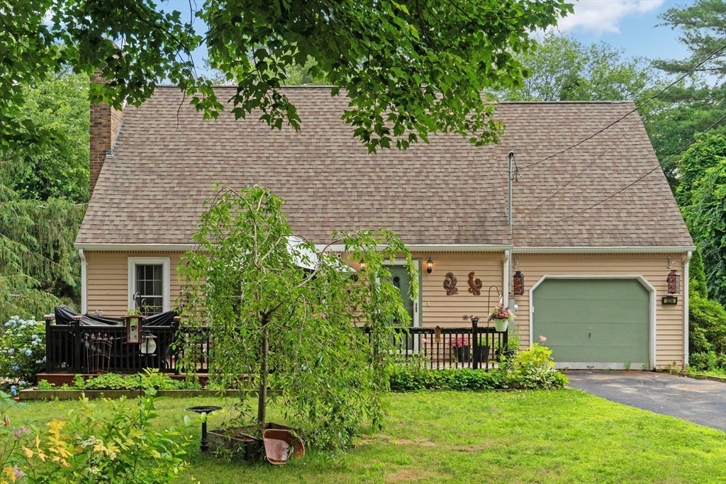 1236 Woonsocket Hill Road, North Smithfield, RI, 1236 Woonsocket Hill Road, North Smithfield, RI Photo #1