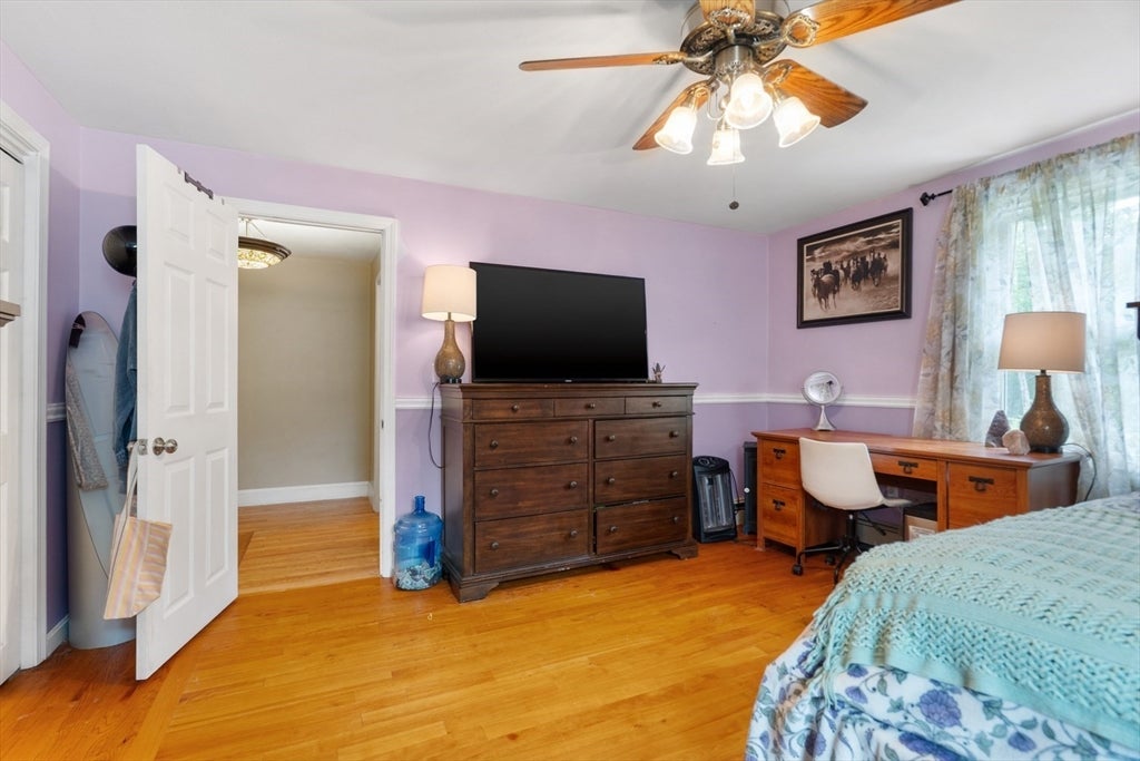 1236 Woonsocket Hill Road, North Smithfield, RI, 1236 Woonsocket Hill Road, North Smithfield, RI Photo #18