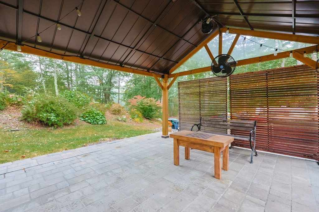 1220 Wachusett St.