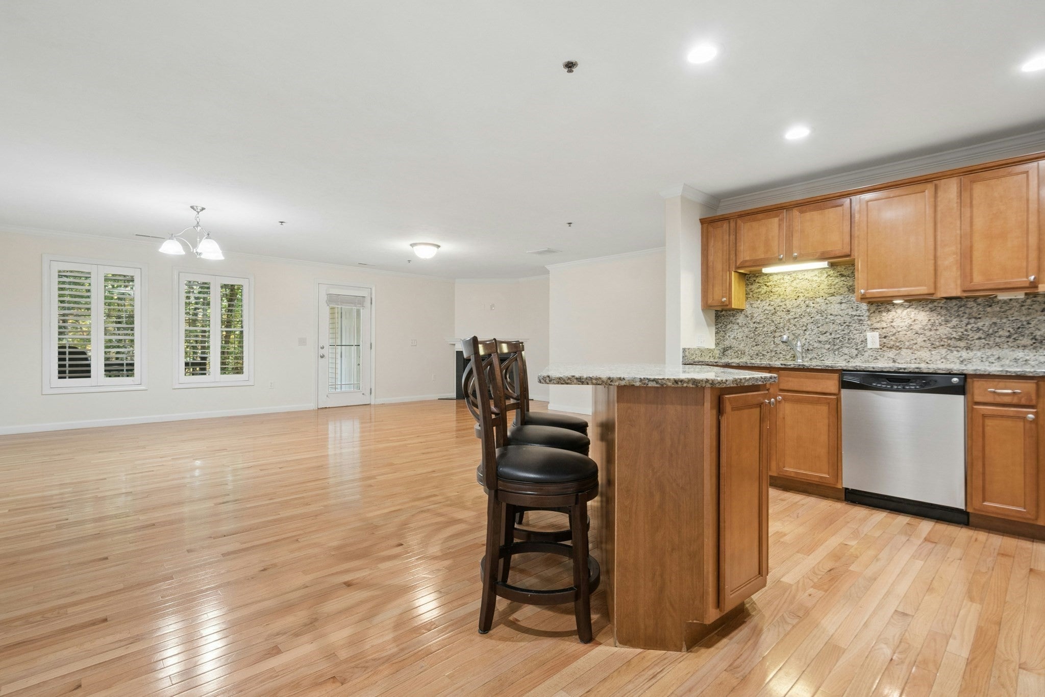 216 Reservoir St #102, Holden, MA, 216 Reservoir St #102, Holden, MA Photo #7