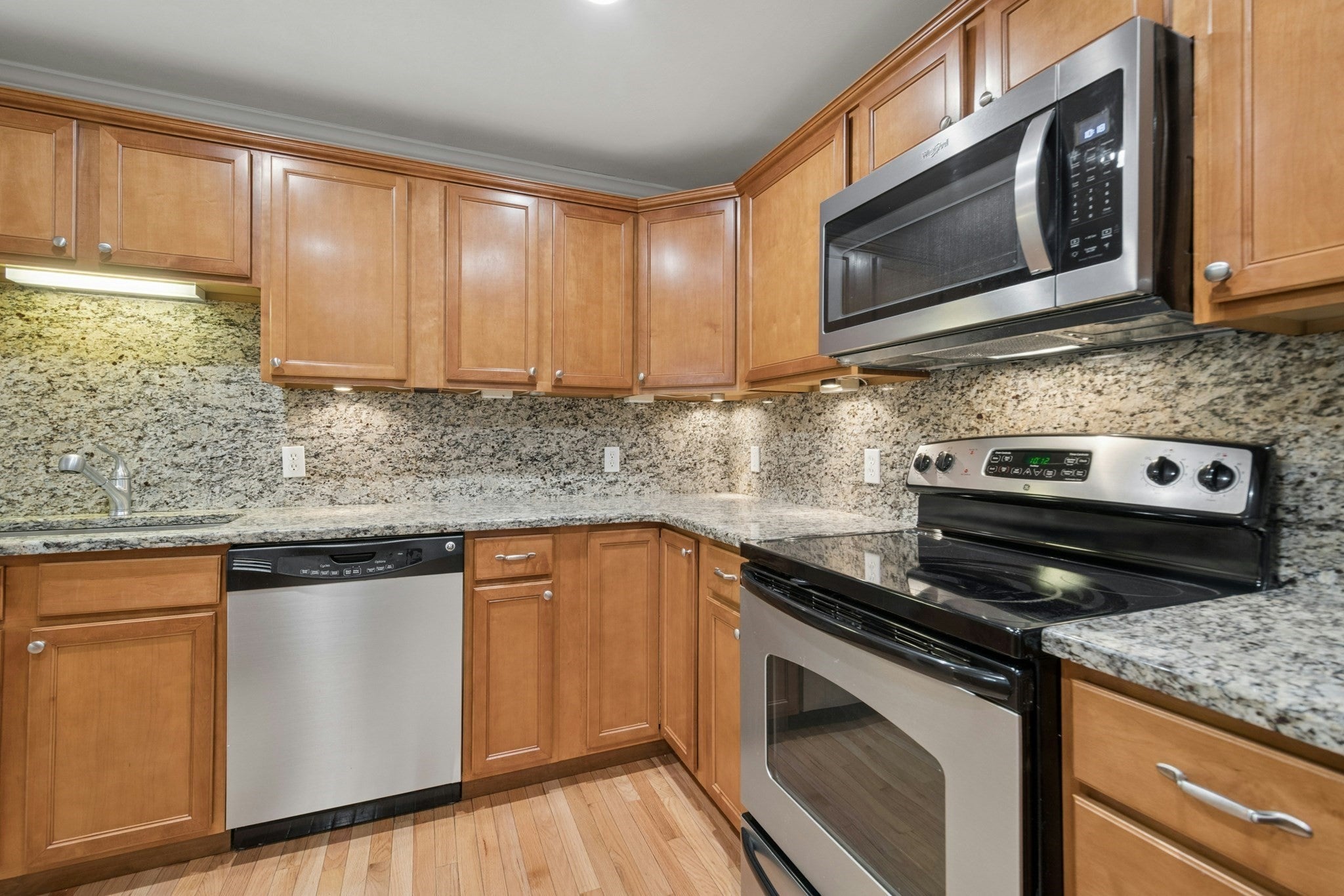 216 Reservoir St #102, Holden, MA, 216 Reservoir St #102, Holden, MA Photo #8