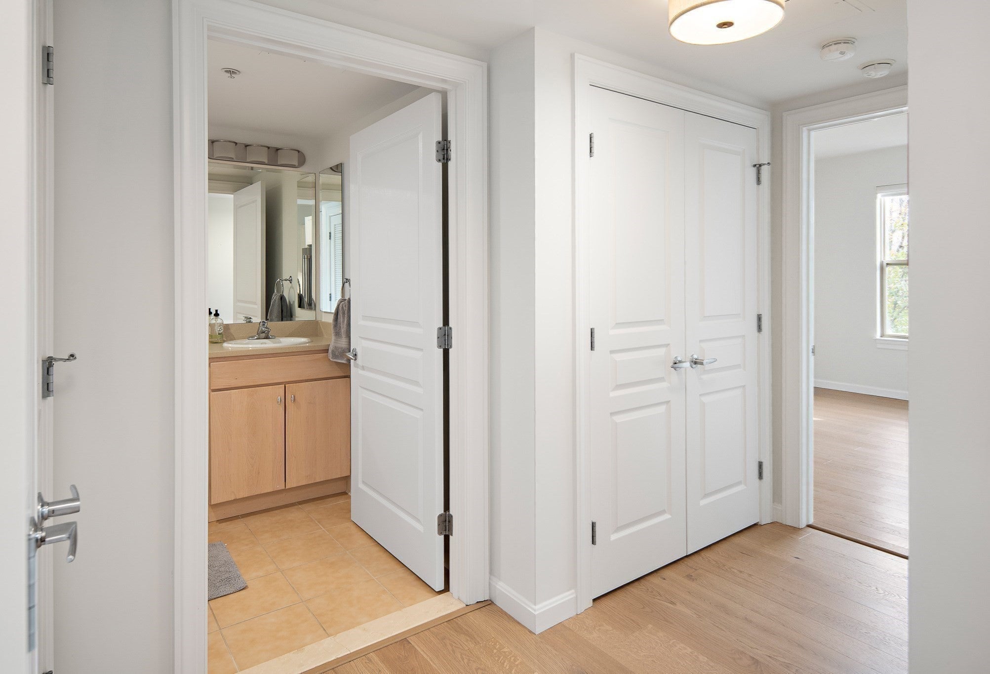 4 Repton Circle #4209, Watertown, MA, 4 Repton Circle #4209, Watertown, MA Photo #11
