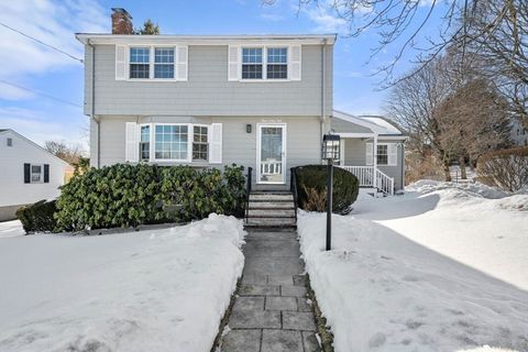 3 Valley Rd Stoneham MA 02180