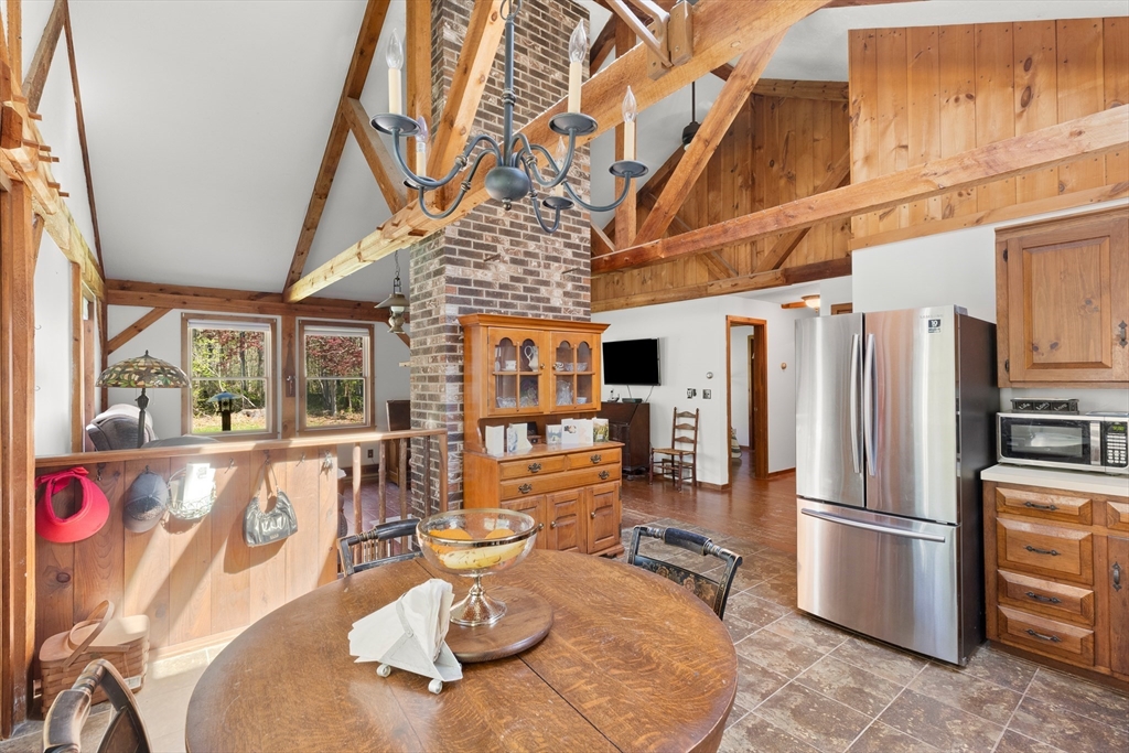 93 Hadley Rd, Merrimac, MA Photo #17