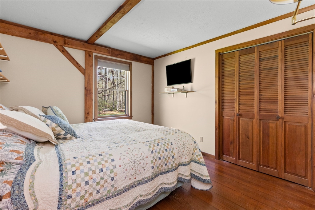 93 Hadley Rd, Merrimac, MA Photo #23
