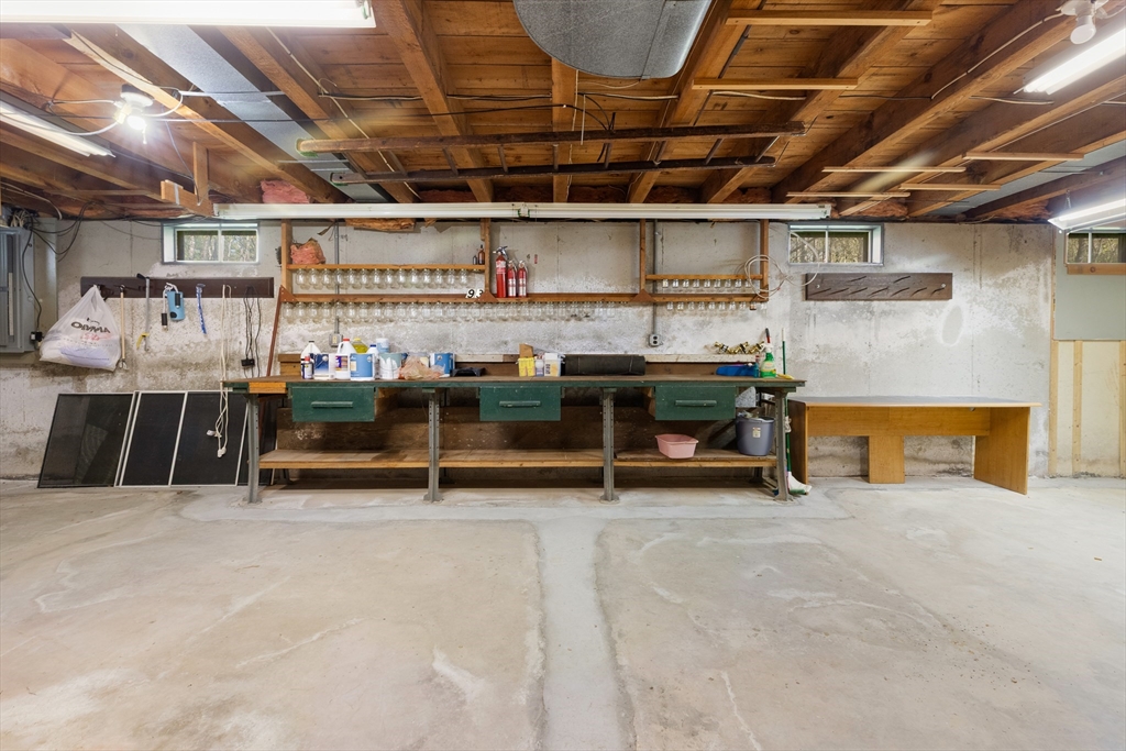 93 Hadley Rd, Merrimac, MA Photo #28