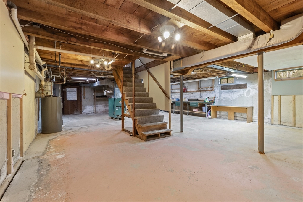 93 Hadley Rd, Merrimac, MA Photo #30