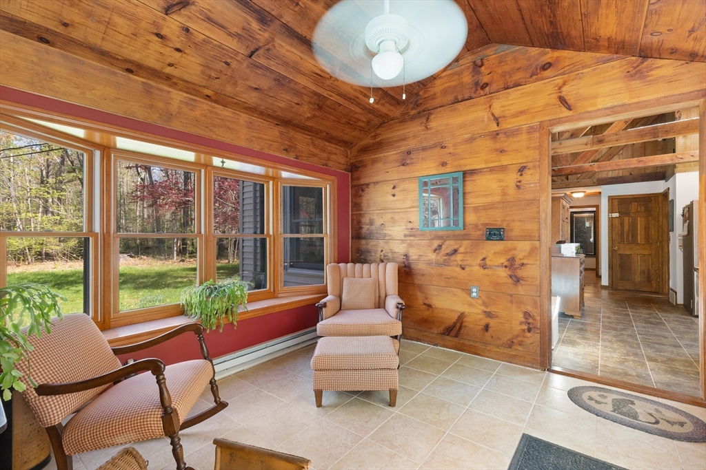 93 Hadley Rd, Merrimac, MA Photo #20