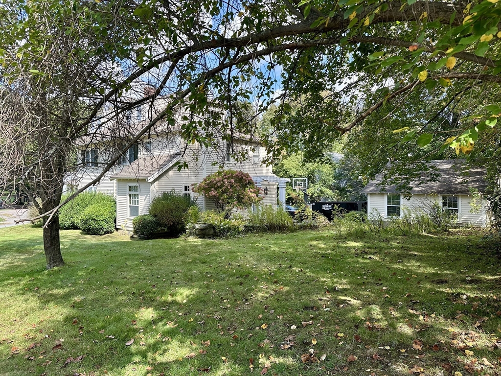 28 Green St