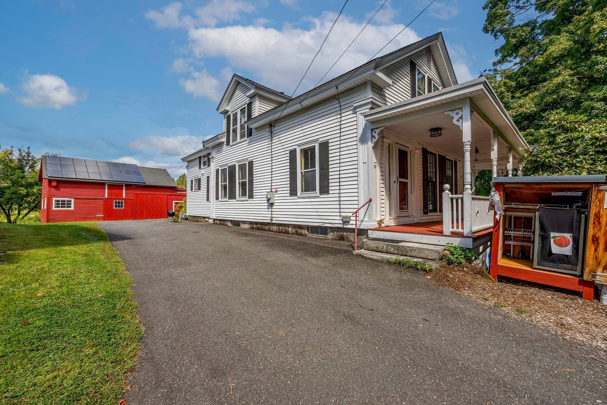 37 Cottage Street, Belchertown, MA, 37 Cottage Street, Belchertown, MA Photo #4