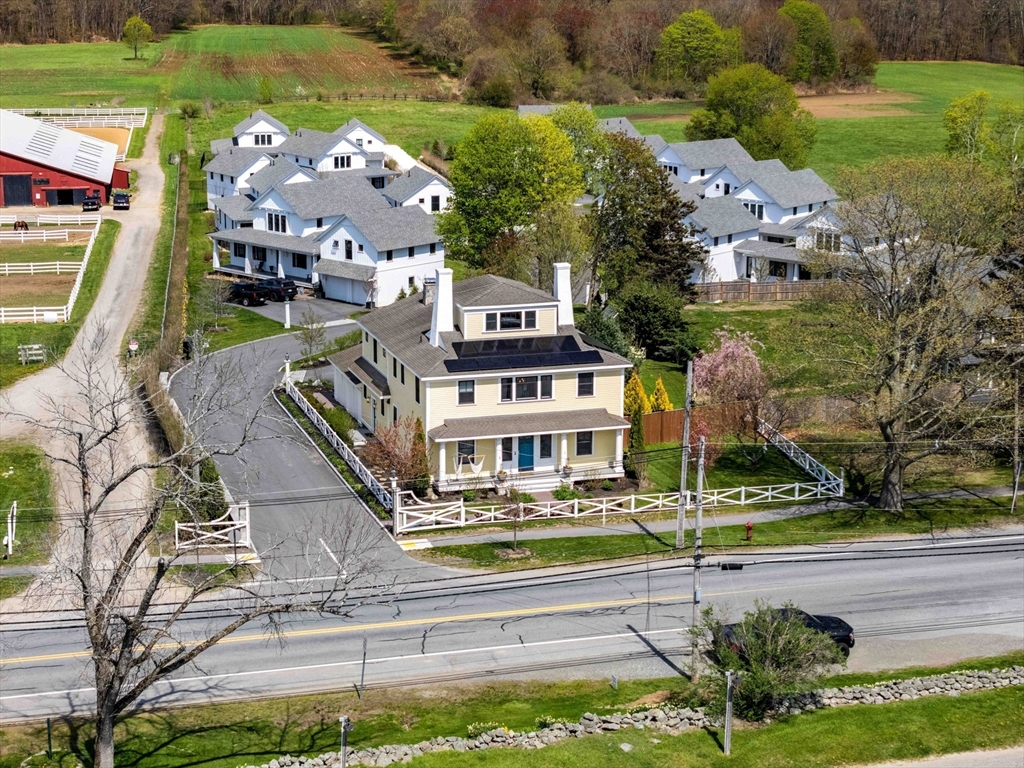 105 High Road 105