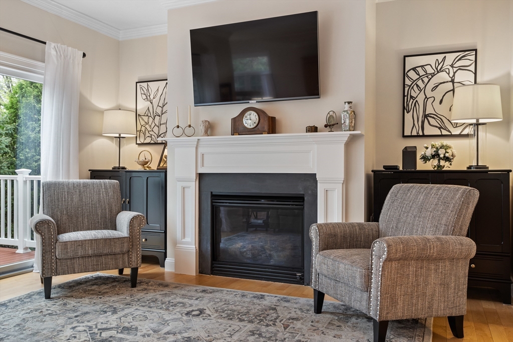 105 Candlewood Ln 105
