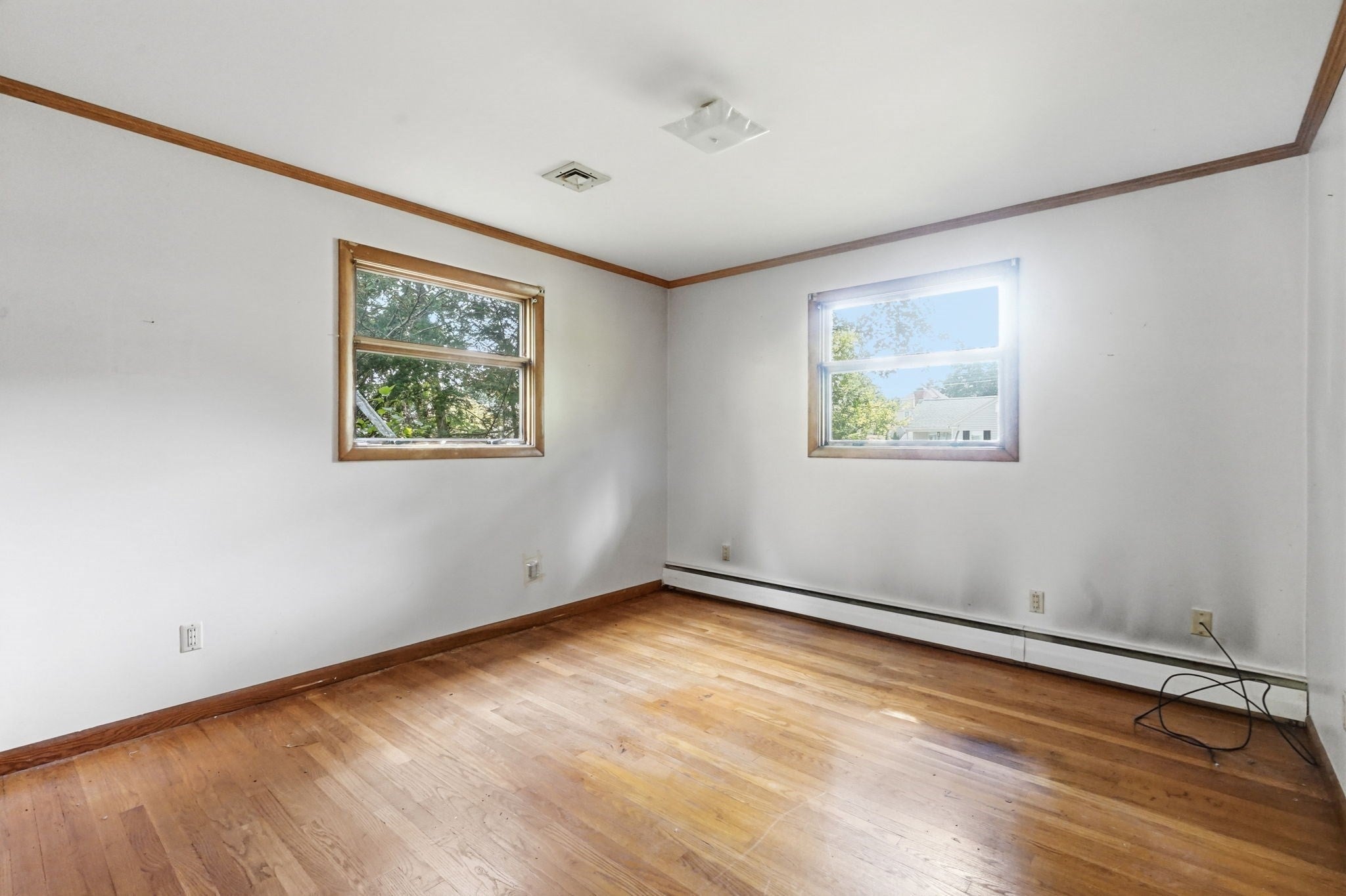 46 Spencer St, Agawam, MA Photo #17