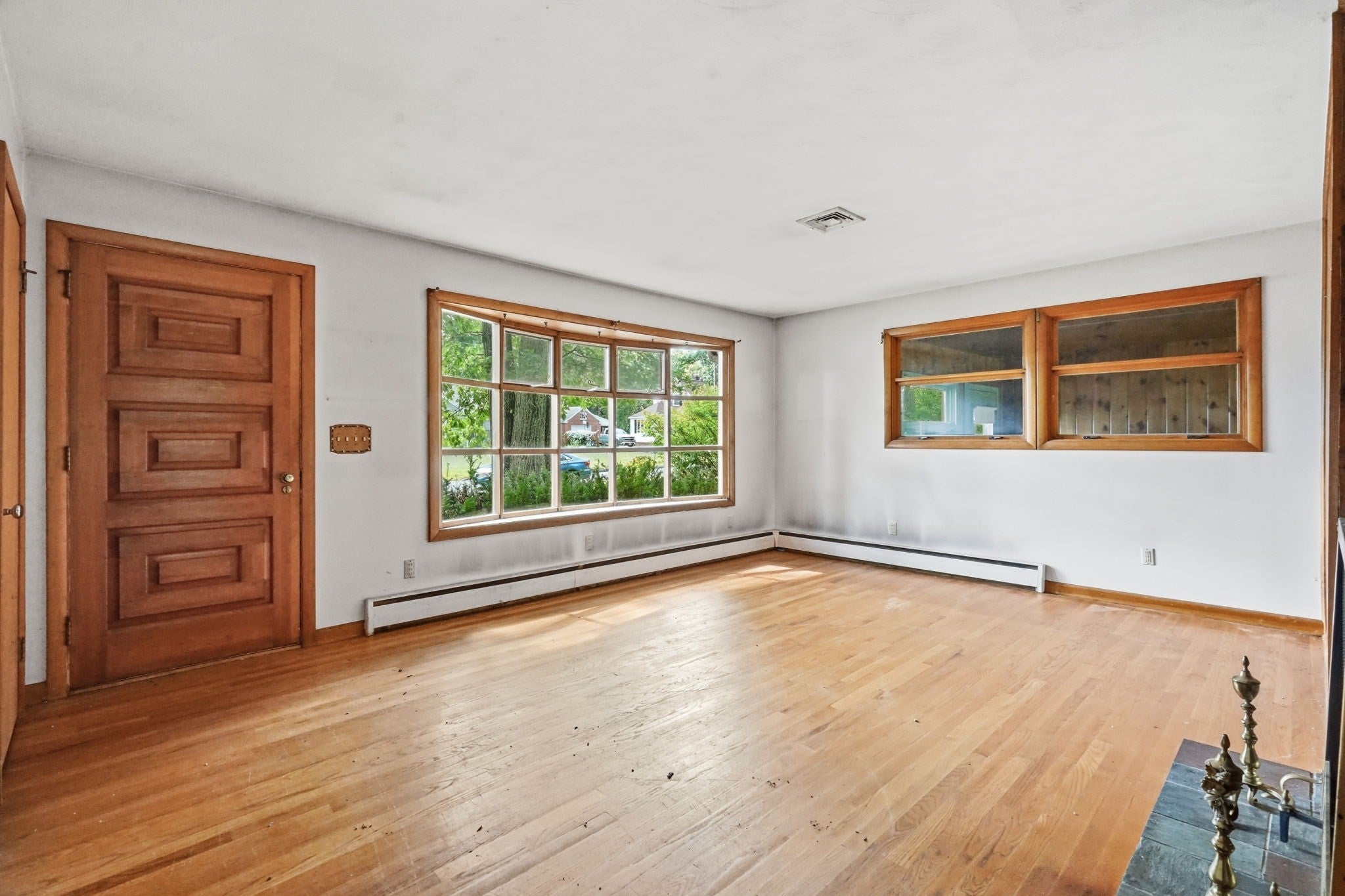 46 Spencer St, Agawam, MA Photo #12